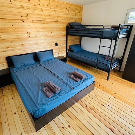 Cozyhut Бунгало Под Наем Chernomorets Esterno foto
